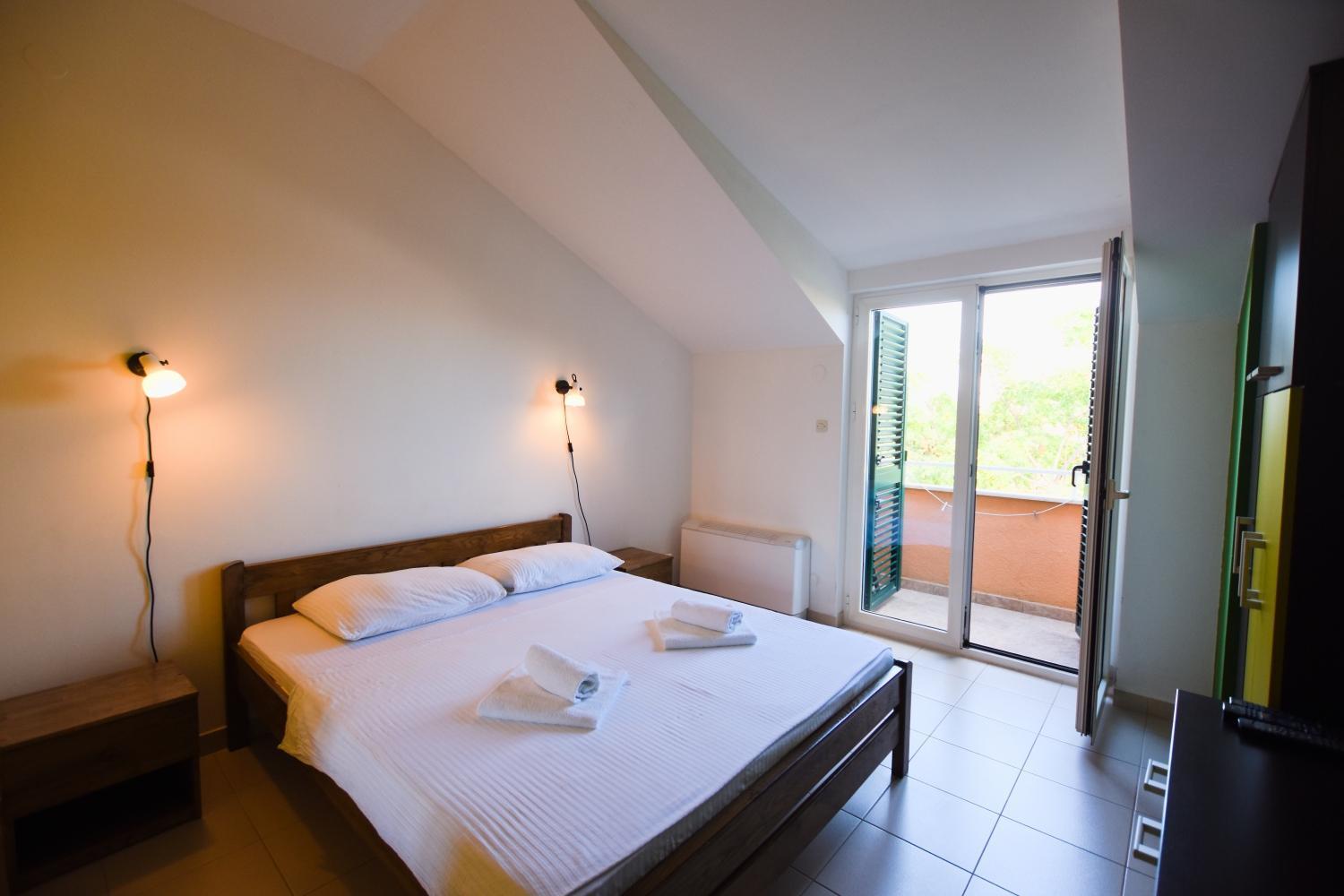 Hotel Pansion Hrga Vodice Esterno foto