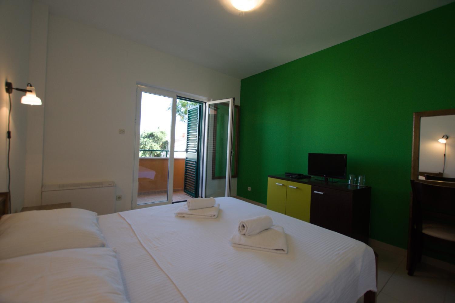 Hotel Pansion Hrga Vodice Esterno foto