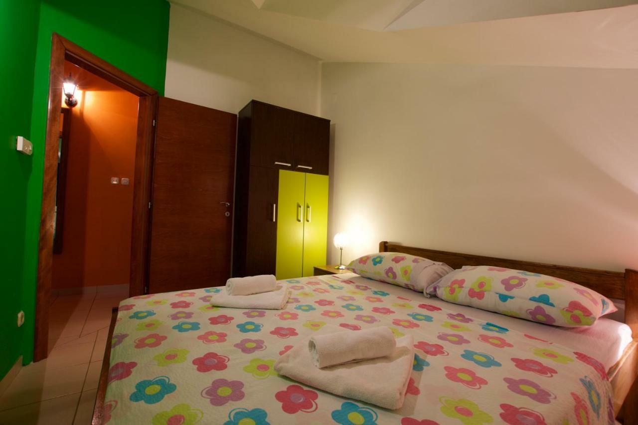 Hotel Pansion Hrga Vodice Esterno foto