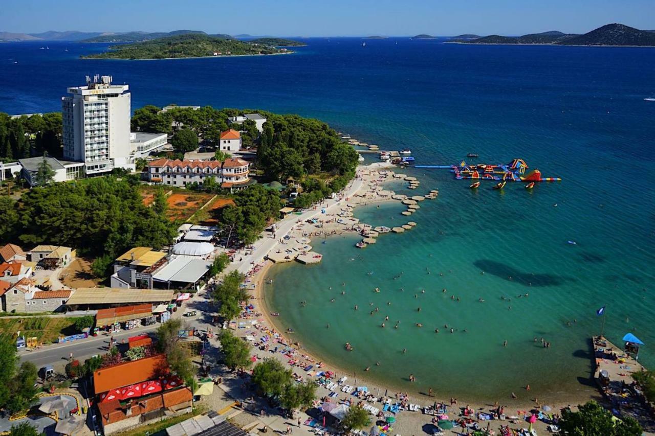 Hotel Pansion Hrga Vodice Esterno foto