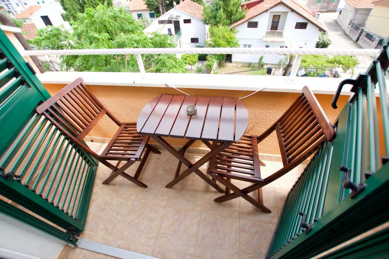 Hotel Pansion Hrga Vodice Esterno foto