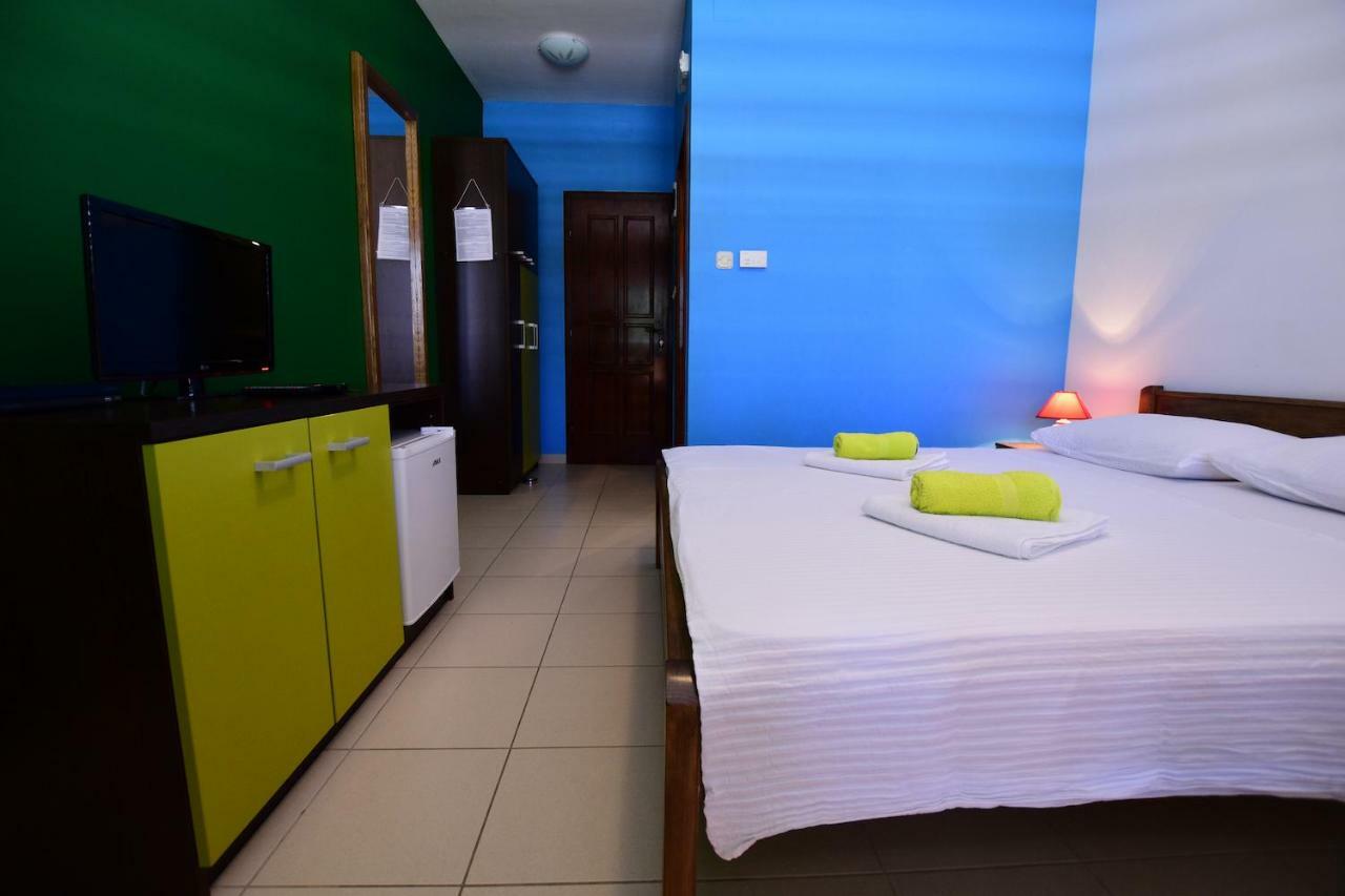 Hotel Pansion Hrga Vodice Esterno foto