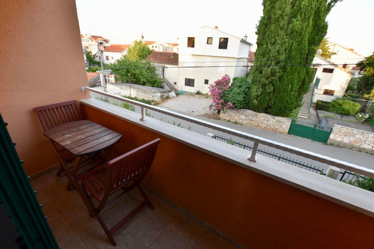 Hotel Pansion Hrga Vodice Esterno foto